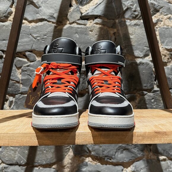 Louis Vuitton Black Grey LV Trainer 408 High-top Sneakers - Picture 3 of 13